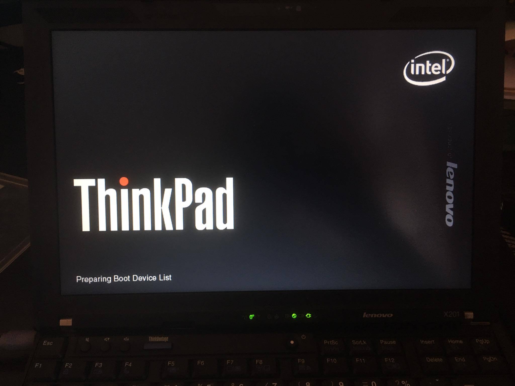 Laptop-won´t-boot-can´t-acces-bios-nor-boot-menu - English Community - LENOVO COMMUNITY Laptop-won´t-boot-can´t-acces-bios-nor-boot-menu - English Community - LENOVO COMMUNITY